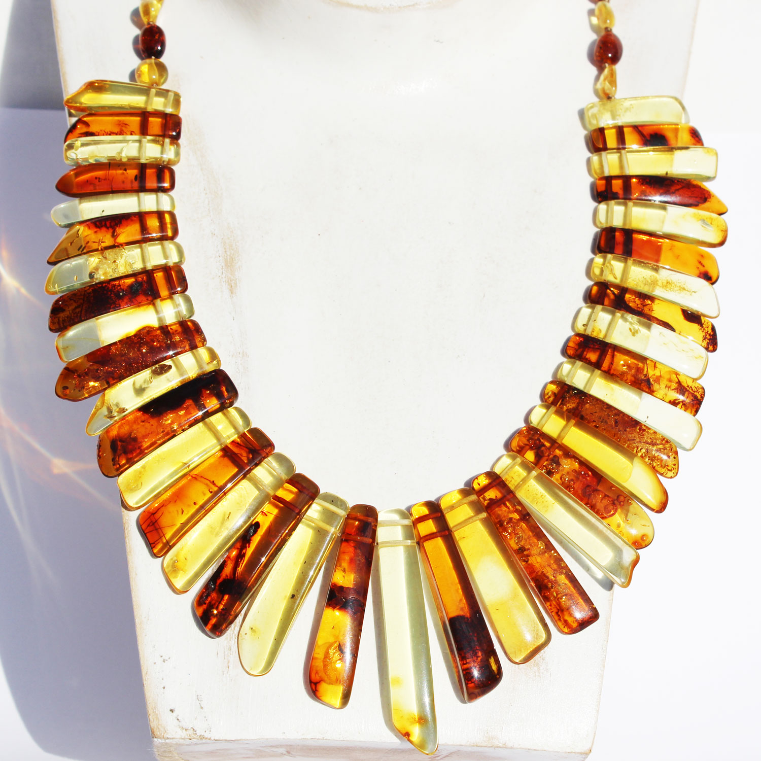 Mixed Amber Necklace Cleo