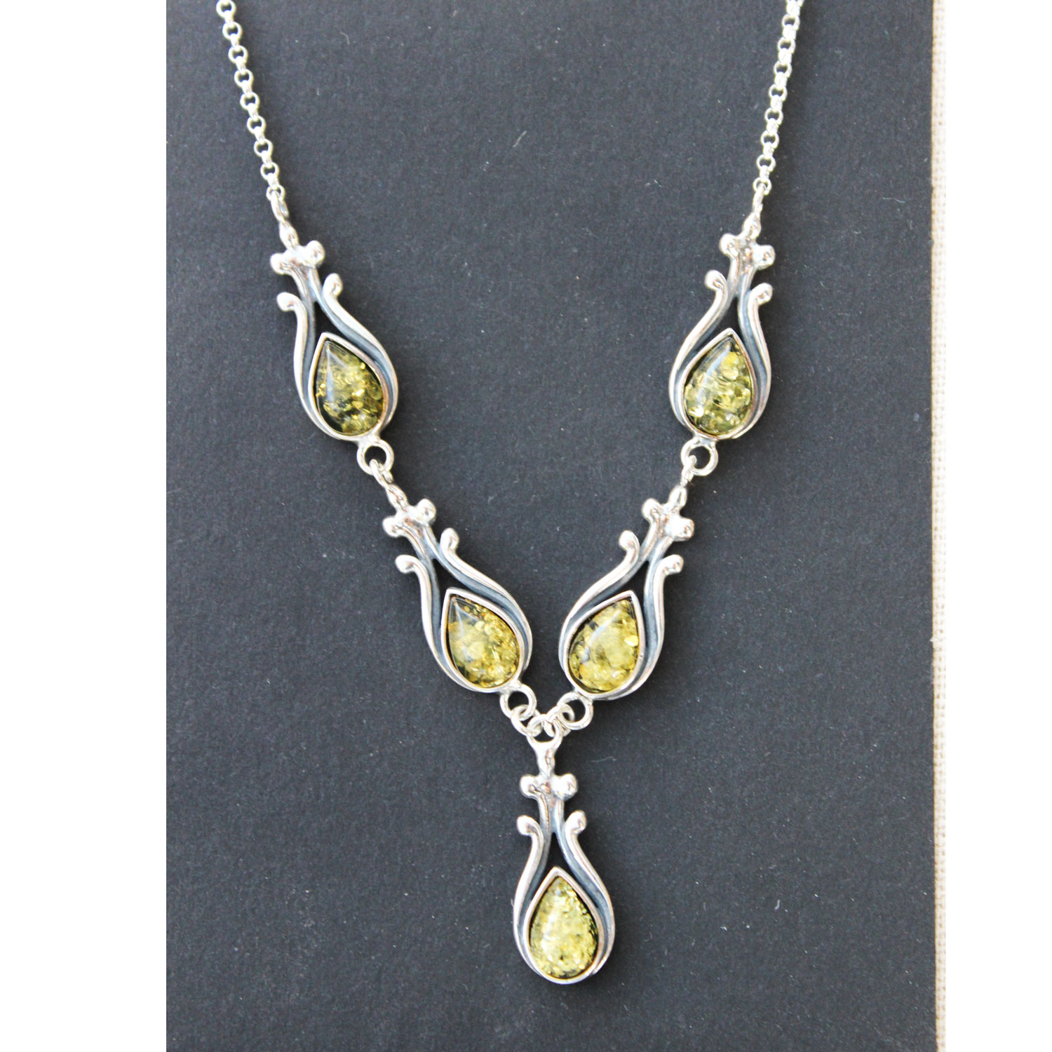 Amber Necklace Green Drops