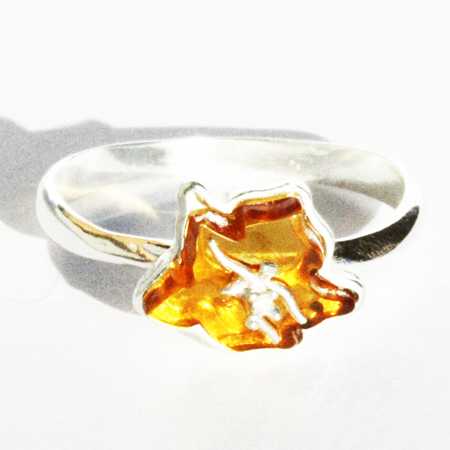 Honey Amber Ring - Flower