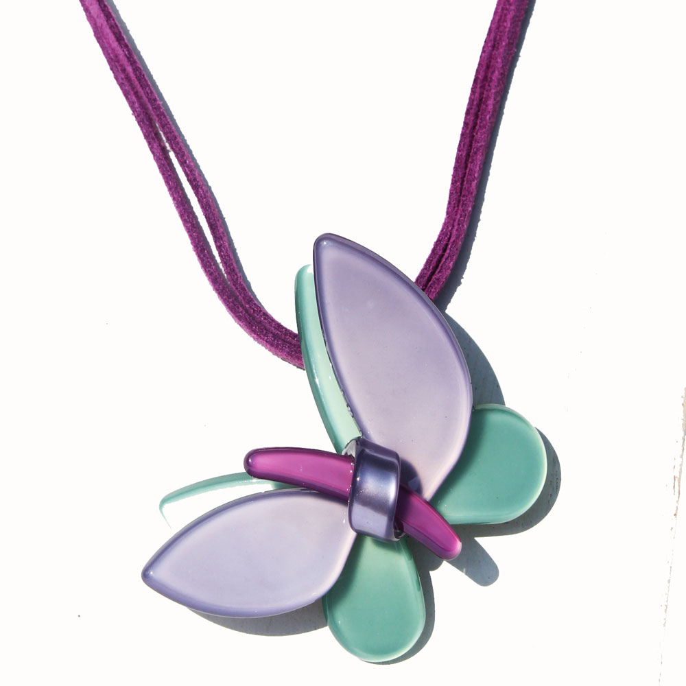 Pretty Butterfly Pendant-Necklace 1532