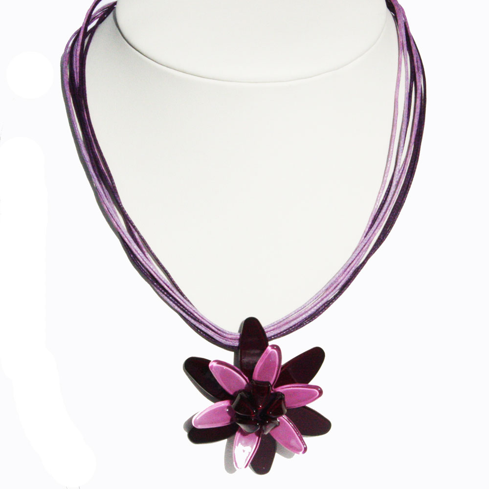 Romance-Water Lily Necklace 1548